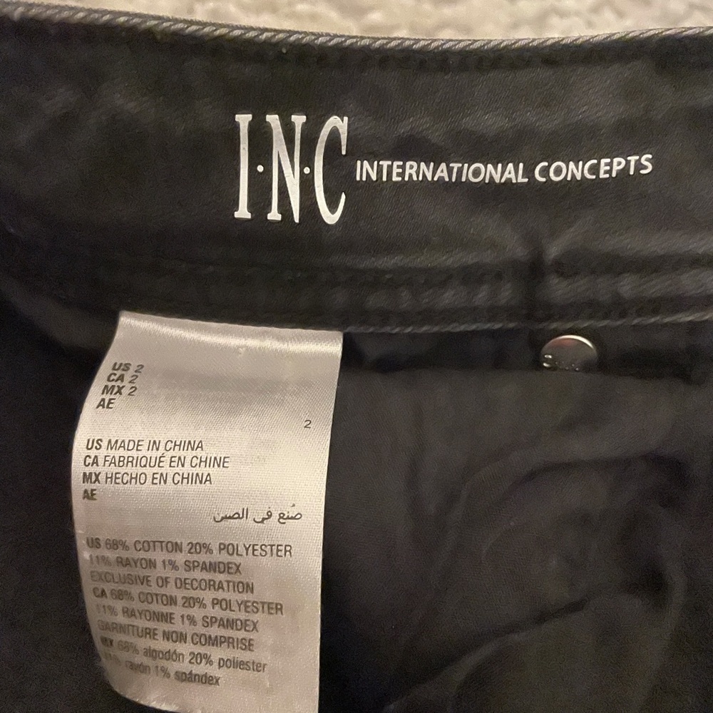 INC black and grey skinny jeans. Size 2, very good condition and good Material